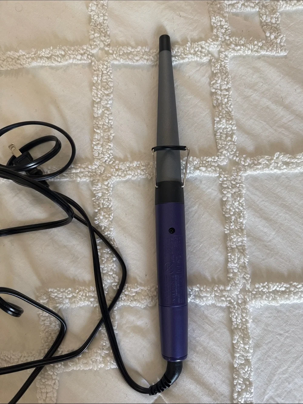 Remington Purple Styling Wand with Black Accents